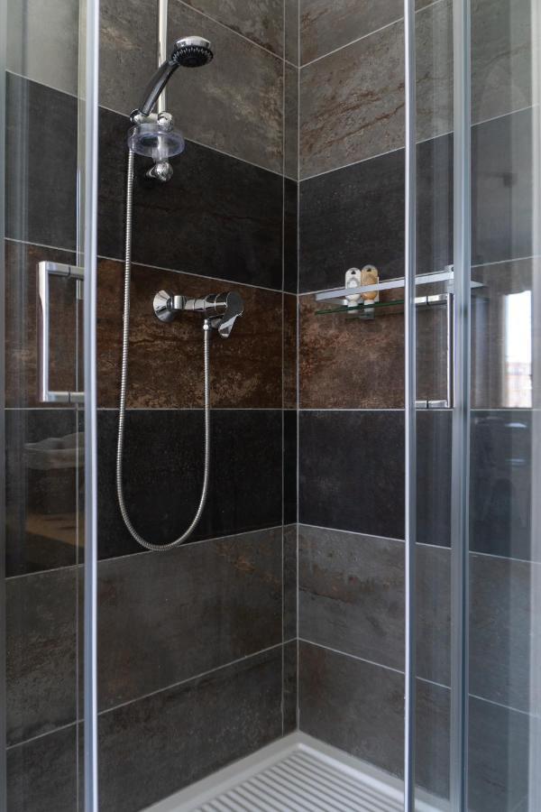 4 Balconi Rooms-Elements B&B Lecce Kültér fotó